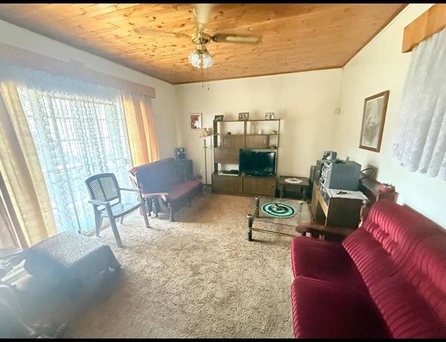 3 BEDROOM HOUSE FOR SALE IN VANDERBIJLPARK CW 4
